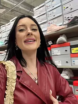 Snapshot of Melissa_crazy chatting on December 2024 06:20:02 PM Melissa crazy online show from December 2024 06:20:02 PM