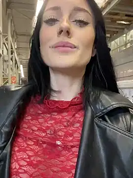 Snapshot of Melissa_crazy chatting on December 2024 06:13:01 PM Melissa crazy online show from December 2024 06:13:01 PM