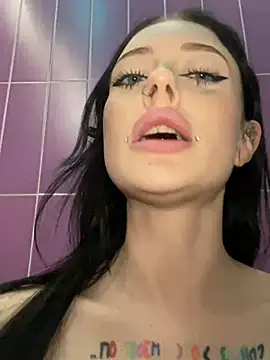 Snapshot of Melissa_crazy chatting on January 2025 06:17:01 PM Melissa crazy online show from January 2025 06:17:01 PM