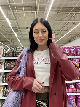 Snapshot of Melissa_crazy chatting on January 2025 03:13:02 PM Melissa crazy online show from January 2025 03:13:02 PM