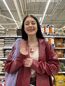 Snapshot of Melissa_crazy chatting on January 2025 03:16:01 PM Melissa crazy online show from January 2025 03:16:01 PM