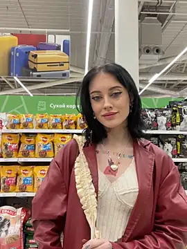 Snapshot of Melissa_crazy chatting on January 2025 03:09:01 PM Melissa crazy online show from January 2025 03:09:01 PM