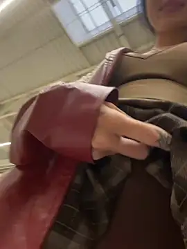 Snapshot of Melissa_crazy chatting on March 2025 03:06:01 PM Melissa crazy online show from March 2025 03:06:01 PM