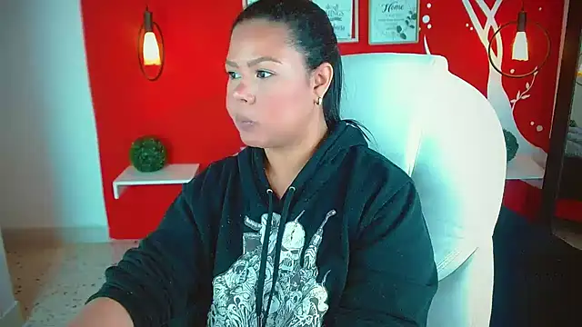 KeyshaRous online show from December 2024 03:53:02 PM