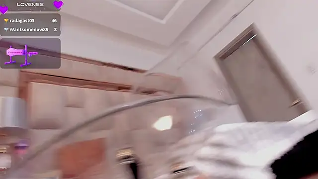 AnnWeltt online show from December 2024 03:14:02 AM