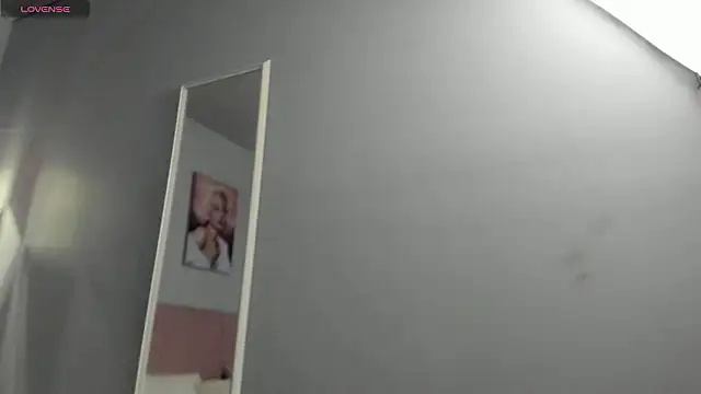 Snapshot of ScarletGV chatting on February 2026 05:41:02 AM ScarletGV online show from February 2026 05:41:02 AM