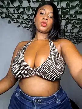 HanaThompson online show from April 2026 05:21:01 PM