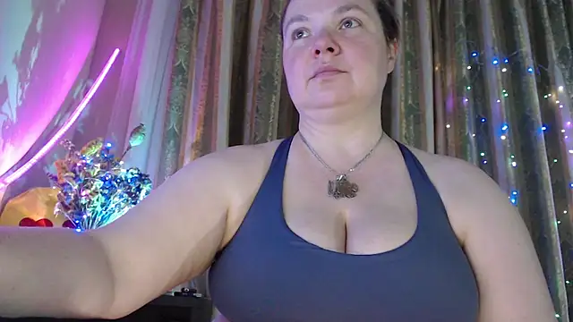amorelara online show from June 2026 08:19:01 AM