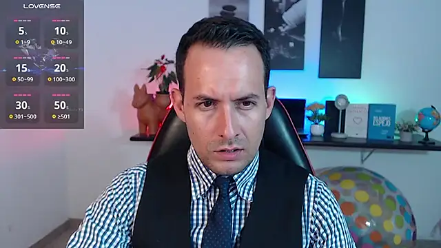 Snapshot of Jerry_hot1 chatting on December 2024 08:03:02 PM Jerry hot1 online show from December 2024 08:03:02 PM