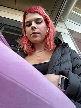 RiriRoseey online show from January 2025 12:10:01 PM