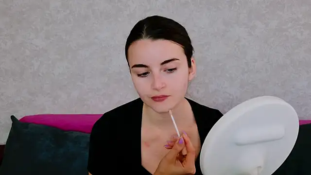 Snapshot of Miss_Arwen chatting on September 2025 05:00:02 AM Miss Arwen online show from September 2025 05:00:02 AM