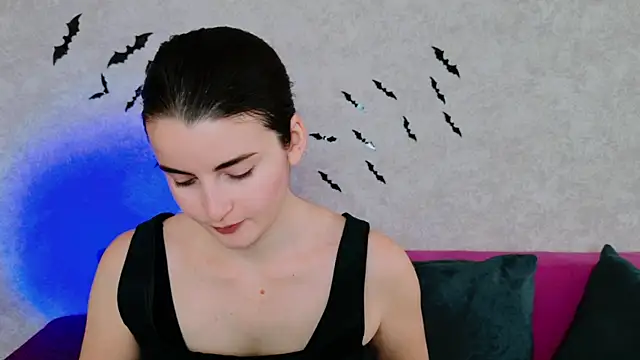 Snapshot of Miss_Arwen chatting on October 2025 04:27:01 AM Miss Arwen online show from October 2025 04:27:01 AM