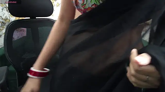 sassysonia online show from February 2025 09:11:01 AM