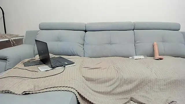 Snapshot of Kristina_Sinclair chatting on January 2025 07:07:02 PM Kristina Sinclair online show from January 2025 07:07:02 PM