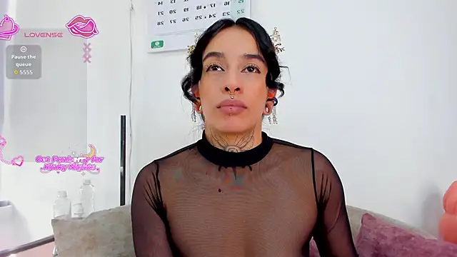 quimeralady online show from February 2026 06:26:01 PM