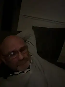 Shyboy817 online show from March 2026 03:56:01 AM