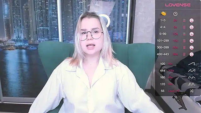 Snapshot of miray_kuriyama123 chatting on December 2024 10:03:02 PM miray kuriyama123 online show from December 2024 10:03:02 PM