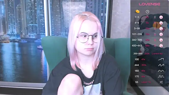 Snapshot of miray_kuriyama123 chatting on January 2025 06:02:02 PM miray kuriyama123 online show from January 2025 06:02:02 PM