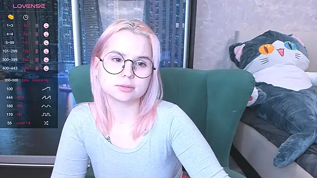 Snapshot of miray_kuriyama123 chatting on January 2025 10:04:02 PM miray kuriyama123 online show from January 2025 10:04:02 PM