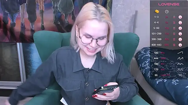 Snapshot of miray_kuriyama123 chatting on February 2025 12:47:02 AM miray kuriyama123 online show from February 2025 12:47:02 AM