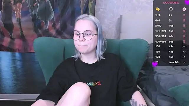 Snapshot of miray_kuriyama123 chatting on March 2025 10:42:01 PM miray kuriyama123 online show from March 2025 10:42:01 PM