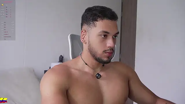 Snapshot of daniel_mejia1 chatting on April 2026 01:22:01 PM daniel mejia1 online show from April 2026 01:22:01 PM