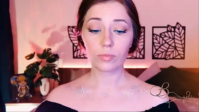 MissBeverlyMills online show from March 2025 12:52:02 PM