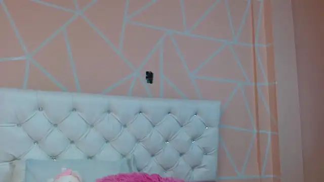 Snapshot of hantonella_ chatting on October 2025 08:15:01 PM hantonella online show from October 2025 08:15:01 PM