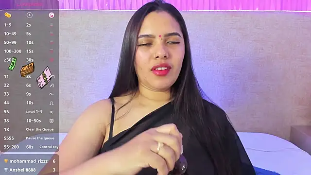 krishaa  online show from December 2024 03:33:01 PM