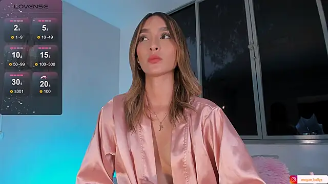 Megan-holly online show from January 2025 10:41:02 PM