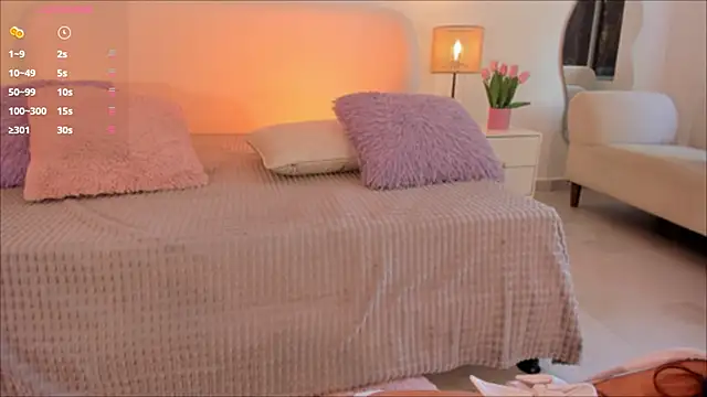 Megan-holly online show from September 2025 05:38:01 PM