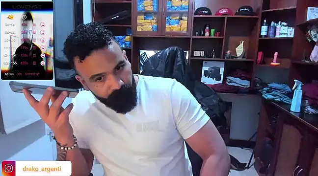 Snapshot of Drako_Argentii chatting on January 2025 02:35:02 AM Drako Argentii online show from January 2025 02:35:02 AM