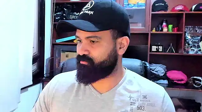 Snapshot of Drako_Argentii chatting on January 2025 03:33:01 PM Drako Argentii online show from January 2025 03:33:01 PM