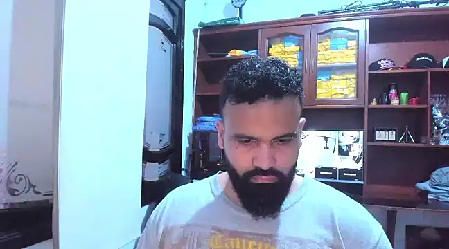 Snapshot of Drako_Argentii chatting on February 2025 09:46:02 PM Drako Argentii online show from February 2025 09:46:02 PM