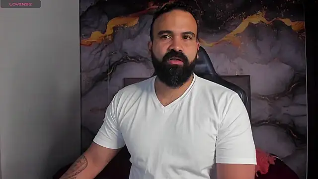 Snapshot of Drako_Argentii chatting on January 2026 12:18:01 PM Drako Argentii online show from January 2026 12:18:01 PM