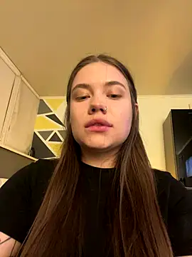 Vikki toriya online show from September 2025 09:30:01 PM