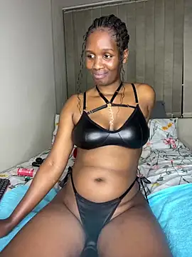 Snapshot of Kinkyy_ chatting on March 2025 11:39:02 PM Kinkyy online show from March 2025 11:39:02 PM