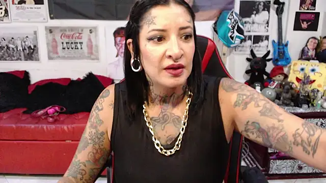 Snapshot of Rollyderolandia666 chatting on March 2025 09:24:01 PM Rollyderolandia666 online show from March 2025 09:24:01 PM