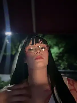 Snapshot of Electra_doll_ chatting on March 2025 12:50:01 AM Electra doll online show from March 2025 12:50:01 AM