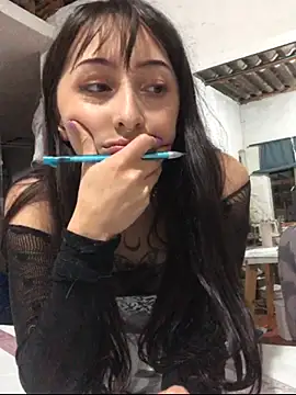 Snapshot of v1cky_ chatting on October 2025 12:41:02 AM v1cky online show from October 2025 12:41:02 AM