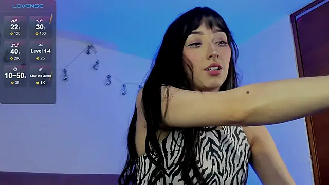 Snapshot of v1cky_ chatting on October 2025 10:32:02 PM v1cky online show from October 2025 10:32:02 PM