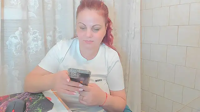 Adelamilfsex online show from December 2024 05:00:01 PM