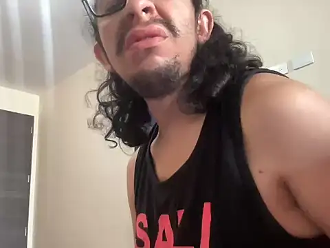 Snapshot of littlelatinhunter chatting on October 2025 11:43:02 AM littlelatinhunter online show from October 2025 11:43:02 AM