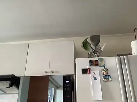 littlelatinhunter online show from December 2025 11:52:02 AM