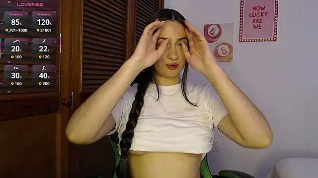 Snapshot of sofiaduque_26 chatting on April 2026 07:55:02 PM sofiaduque 26 online show from April 2026 07:55:02 PM
