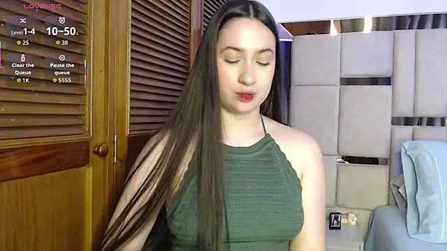 Snapshot of sofiaduque_26 chatting on May 2026 08:05:02 PM sofiaduque 26 online show from May 2026 08:05:02 PM