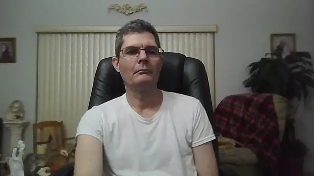 Copfiremen4566 online show from February 2026 05:22:02 AM