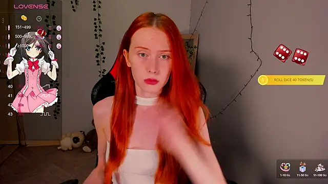 FruttiTatti online show from October 2025 04:30:01 PM