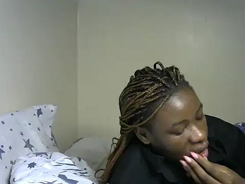 Novah  online show from September 2025 02:18:02 PM