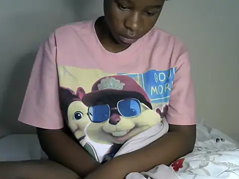 Snapshot of Novah_ chatting on March 2026 09:11:02 AM Novah online show from March 2026 09:11:02 AM